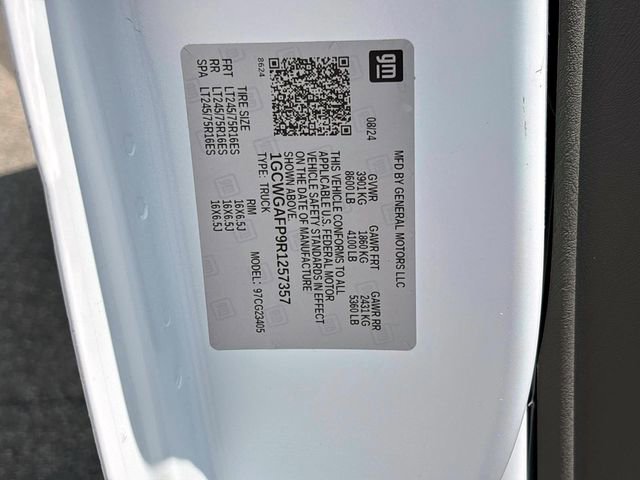 Used 2024 Chevrolet Express 2500 w/ Driver Convenience Package RWD image 23