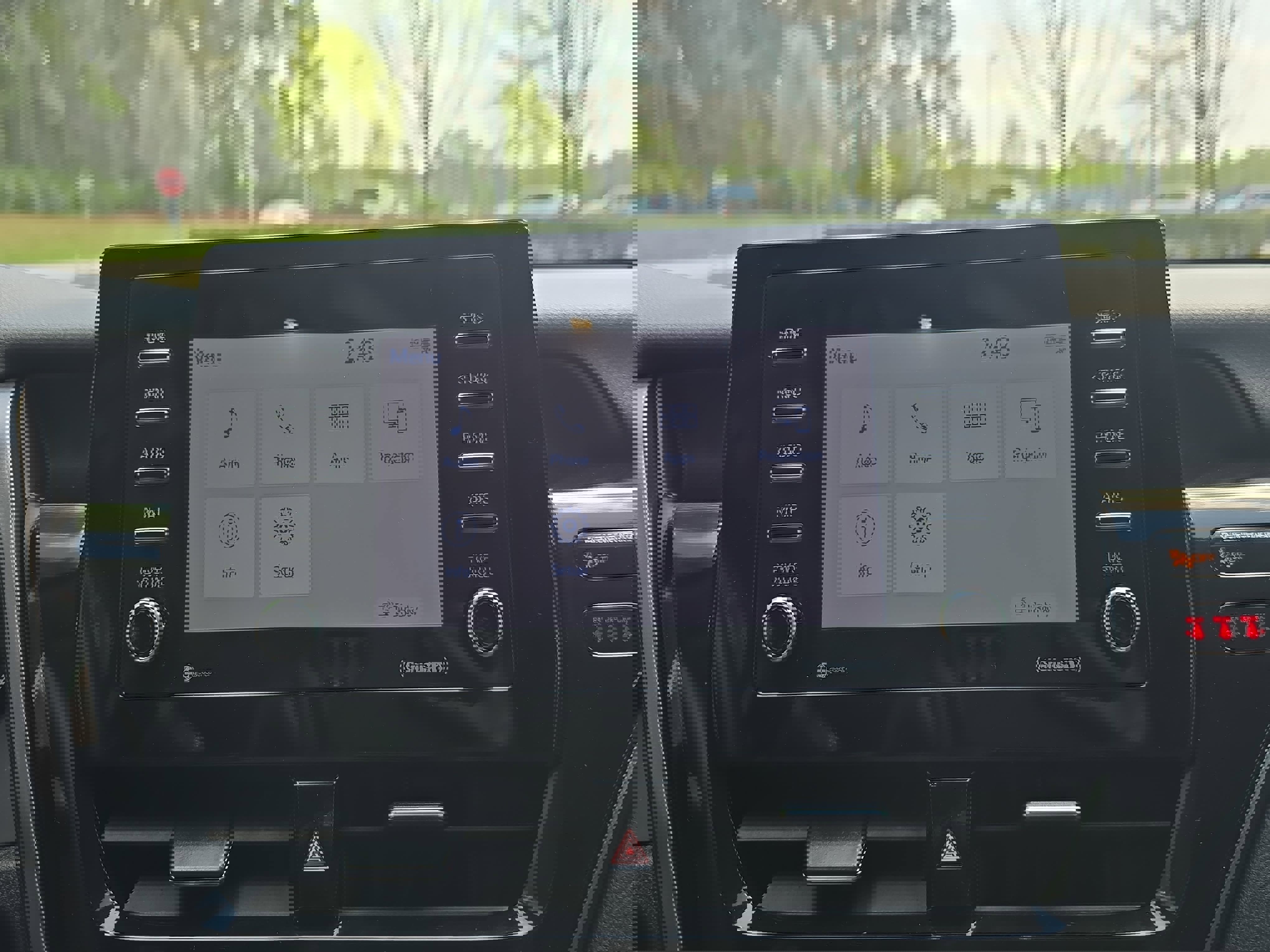 Used 2024 Toyota Camry SE image 20