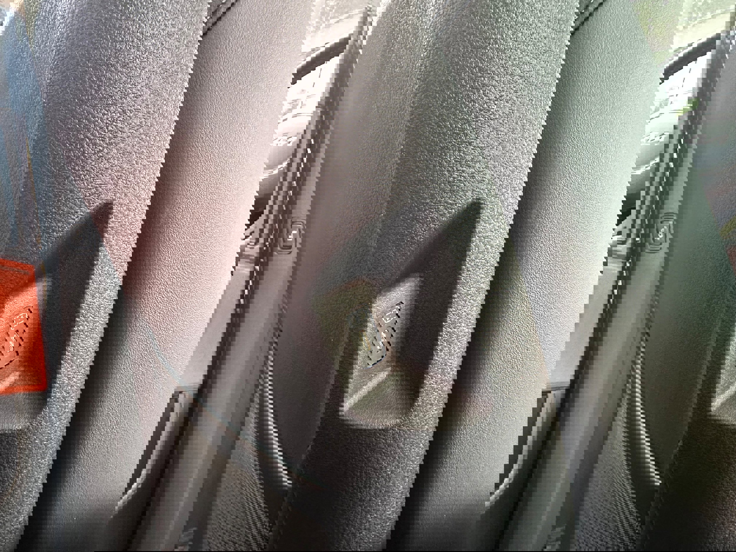 New 2026 Kia Carnival EX image 25