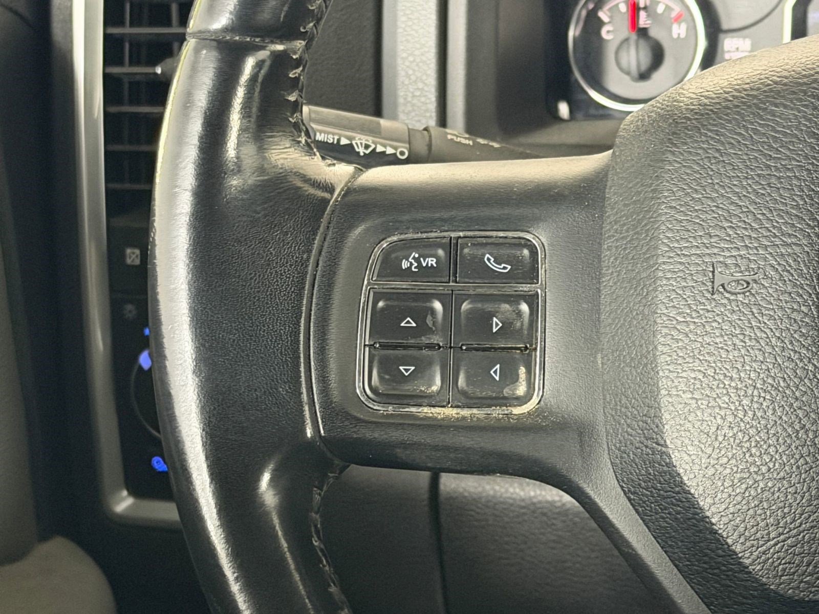 Used 2019 RAM 1500 Classic SLT w/ Luxury Group AWD/4WD image 15