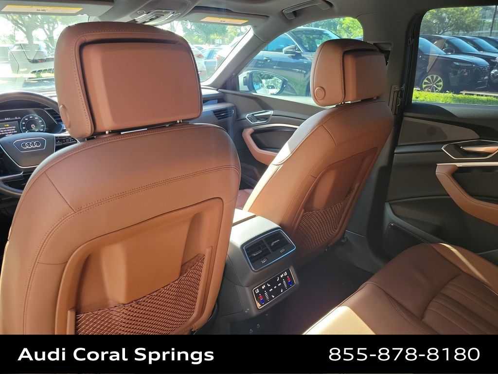 Certified 2024 Audi Q8 e-tron Premium Plus w/ Premium Plus Package AWD/4WD image 20