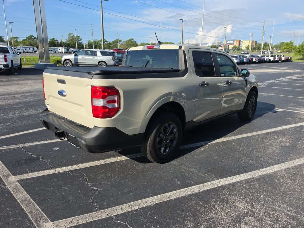 Used 2024 Ford Maverick XLT FWD image 5