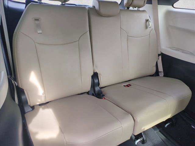 Used 2023 Toyota Sienna XLE image 20