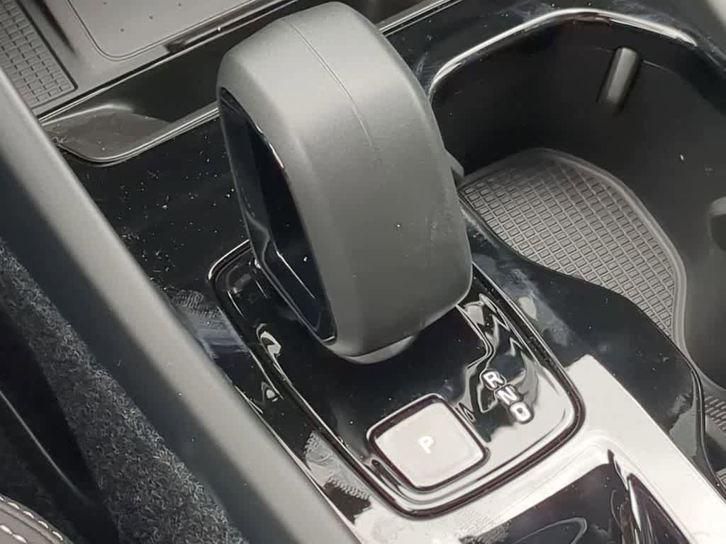 New 2026 Volvo XC40 B5 Ultra w/ Protection Package Premier AWD/4WD image 30