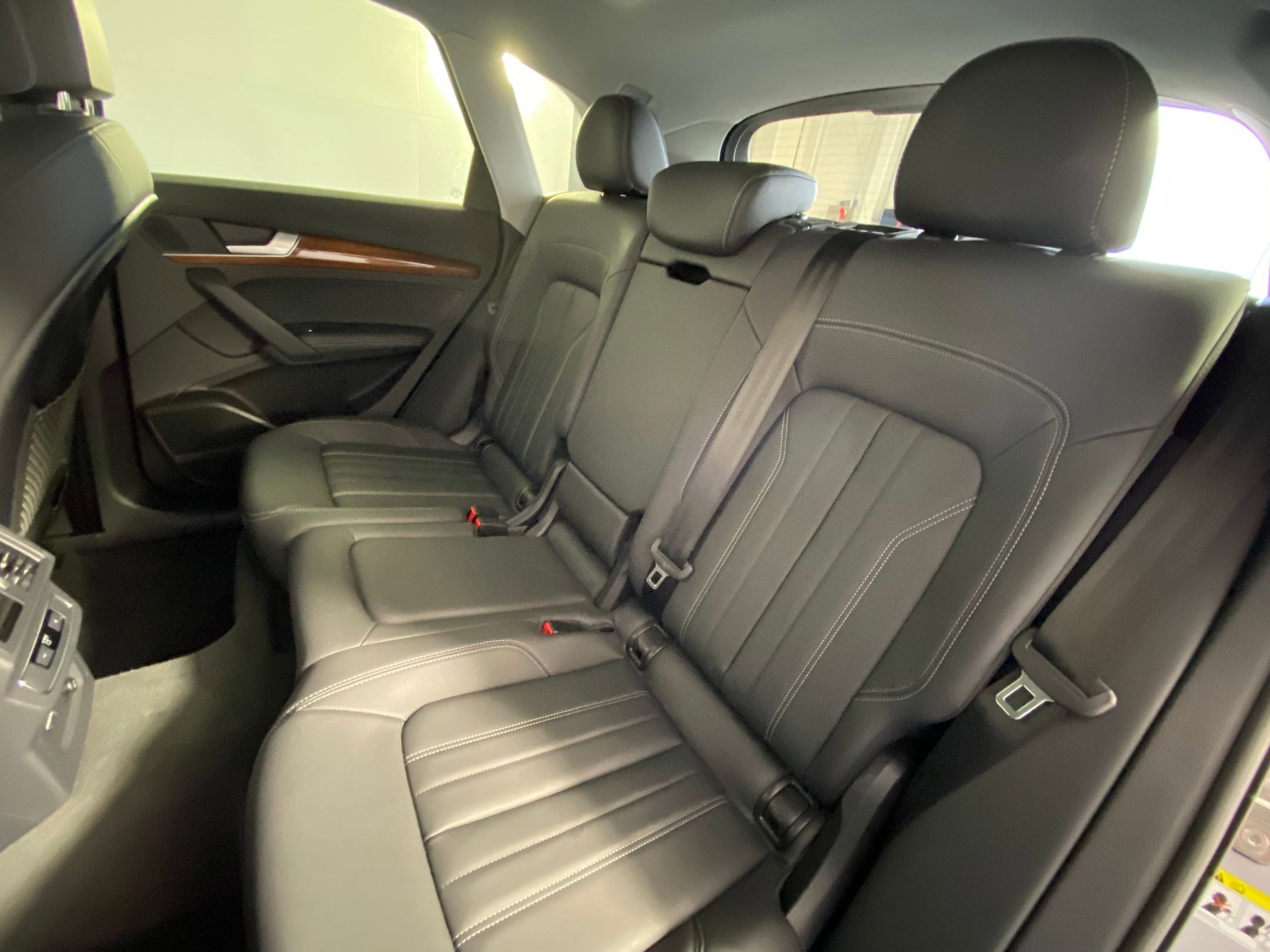 Used 2023 Audi Q5 2.0T Premium Plus w/ Premium Plus Package image 29