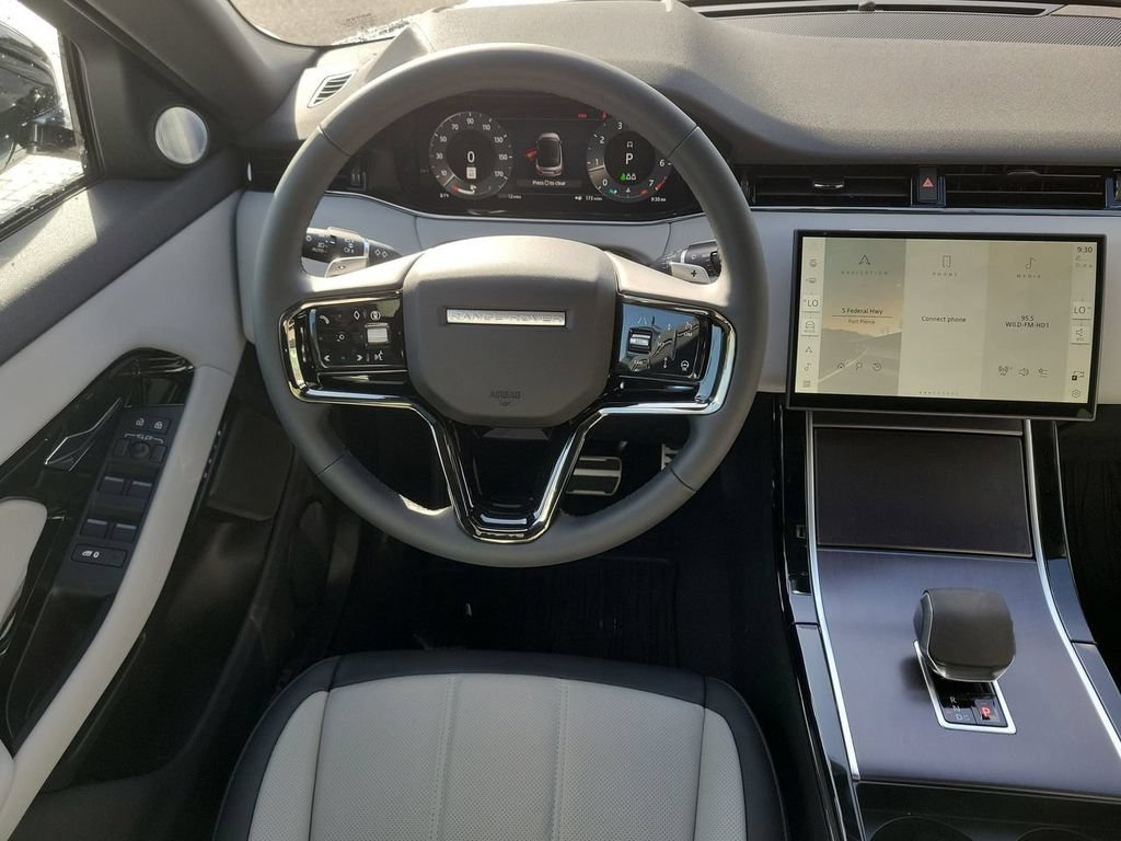 New 2026 Land Rover Range Rover Evoque Dynamic SE AWD/4WD image 19