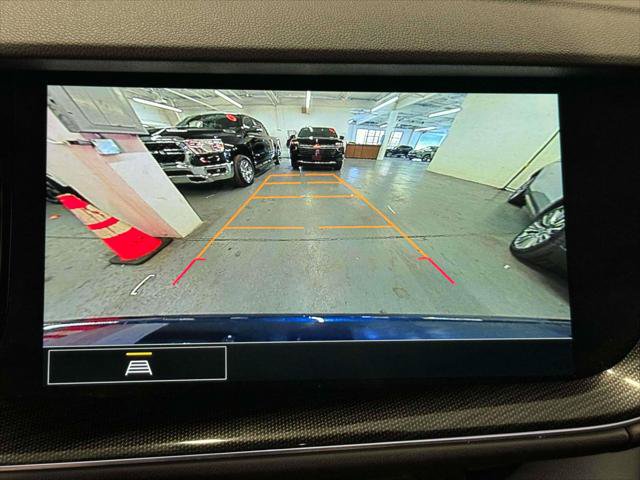 Used 2023 Buick Envision Essence AWD/4WD image 23