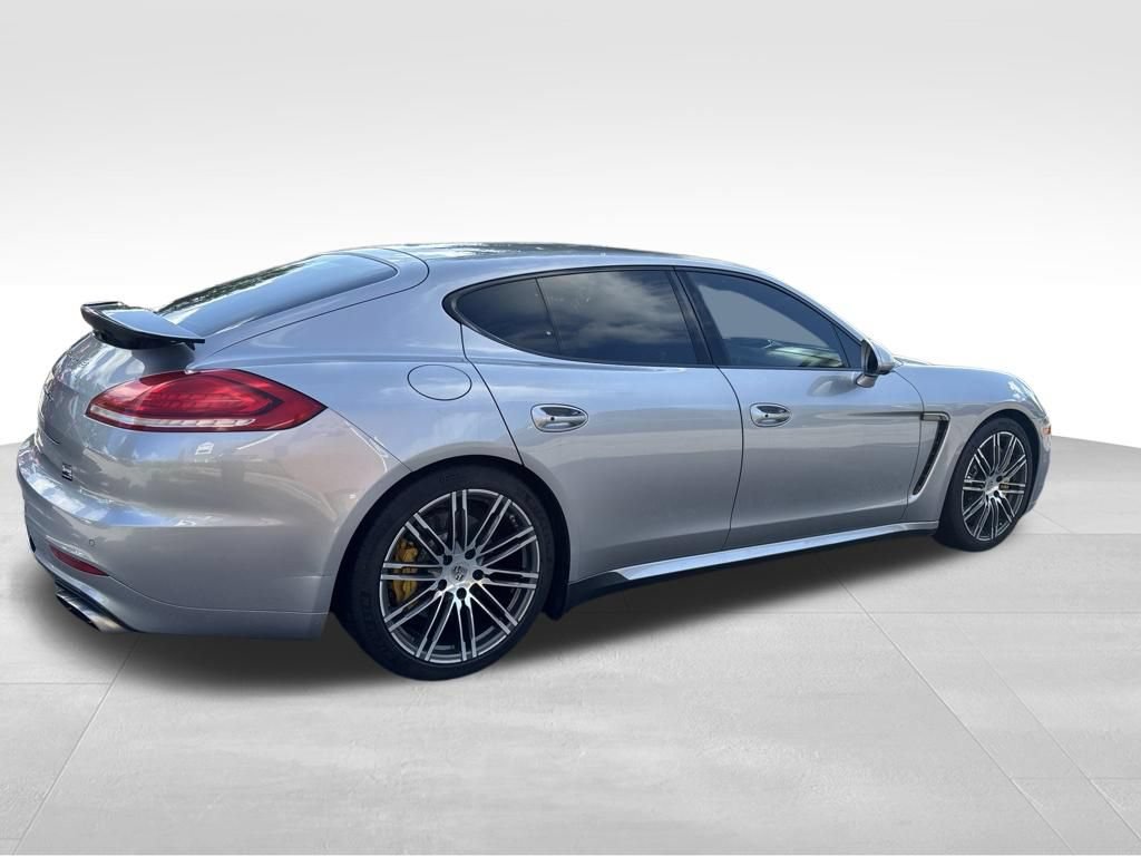 Used 2015 Porsche Panamera AWD/4WD image 31
