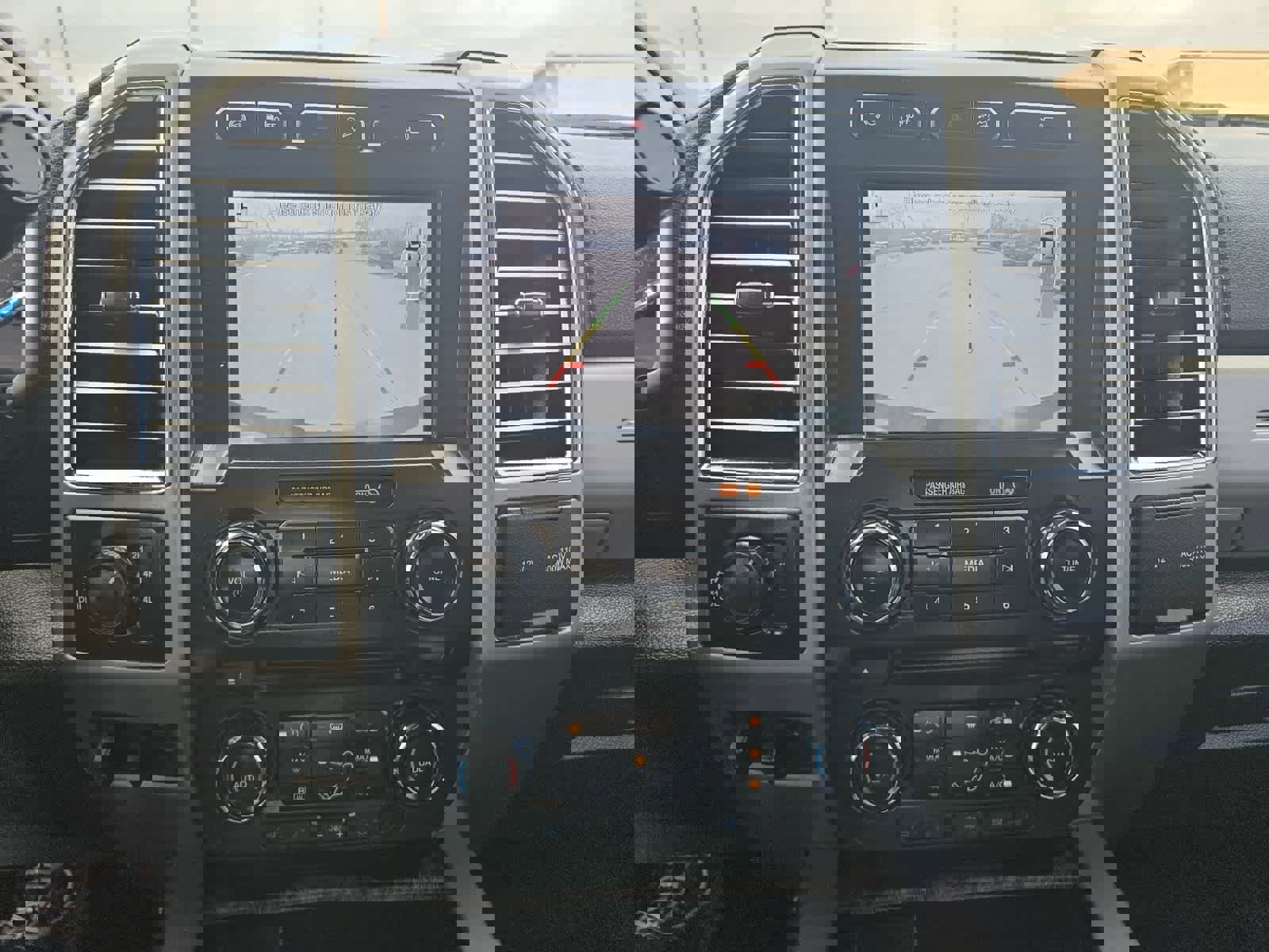 Used 2017 Ford F250 Lariat w/ Lariat Value Package image 18