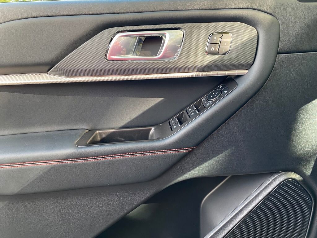 New 2026 Ford Explorer ST image 10