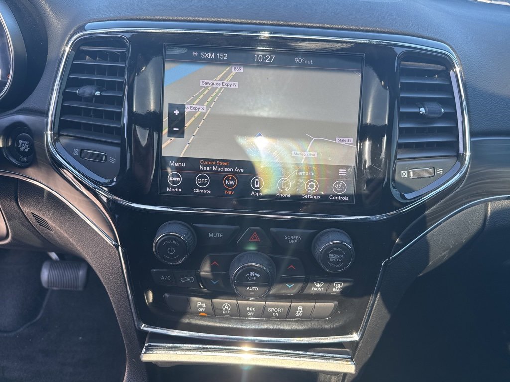 Used 2022 Jeep Grand Cherokee Limited w/ Trailer Tow Group IV image 24