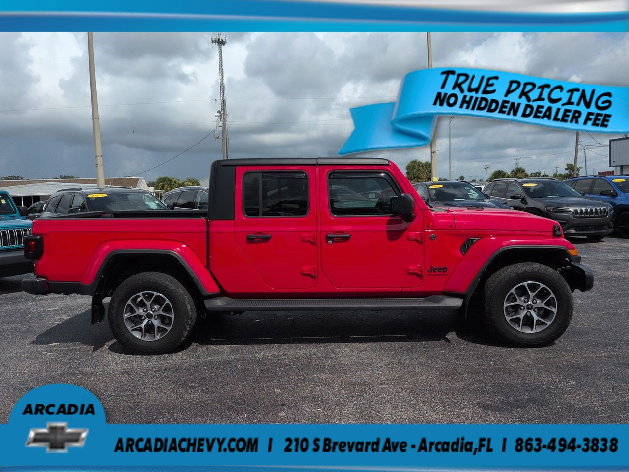Used 2024 Jeep Gladiator Sport AWD/4WD image 3