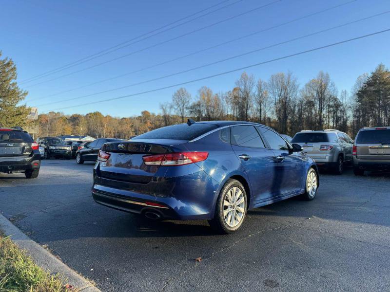Used 2017 Kia Optima LX image 5