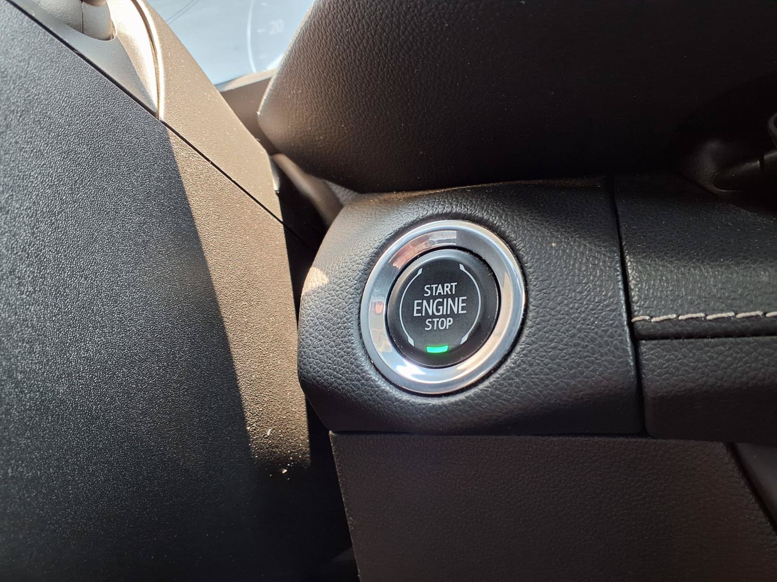 Used 2021 Buick Envision Preferred FWD image 17