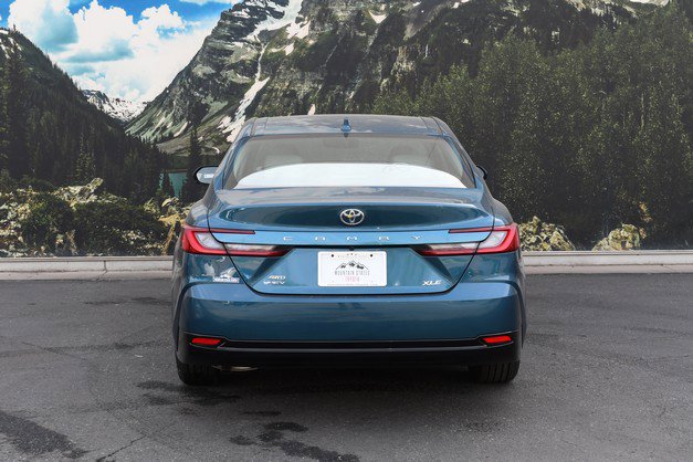 New 2026 Toyota Camry XLE AWD/4WD image 5