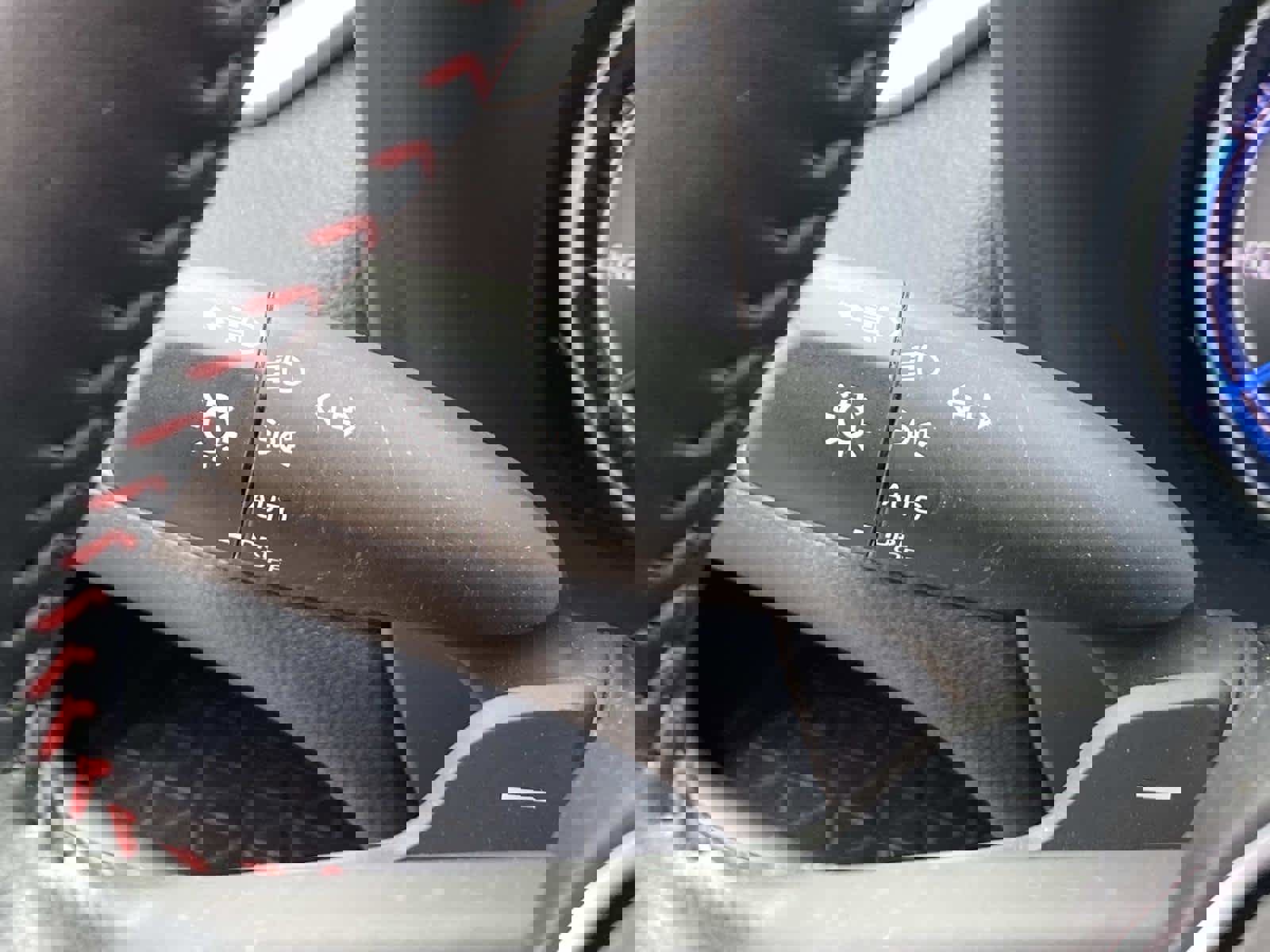 Used 2022 Toyota RAV4 XSE image 23