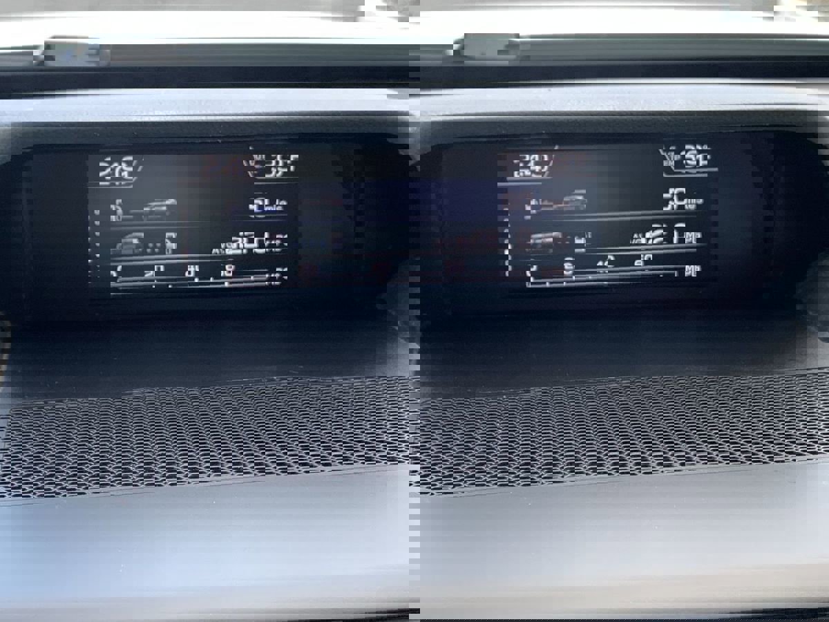 Used 2022 Subaru Ascent Limited AWD/4WD image 24