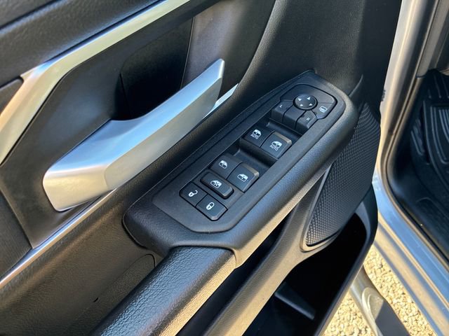 Used 2025 RAM 1500 Big Horn AWD/4WD image 11