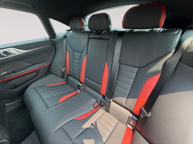 New 2026 BMW 430i xDrive w/ M Sport Package AWD/4WD image 13
