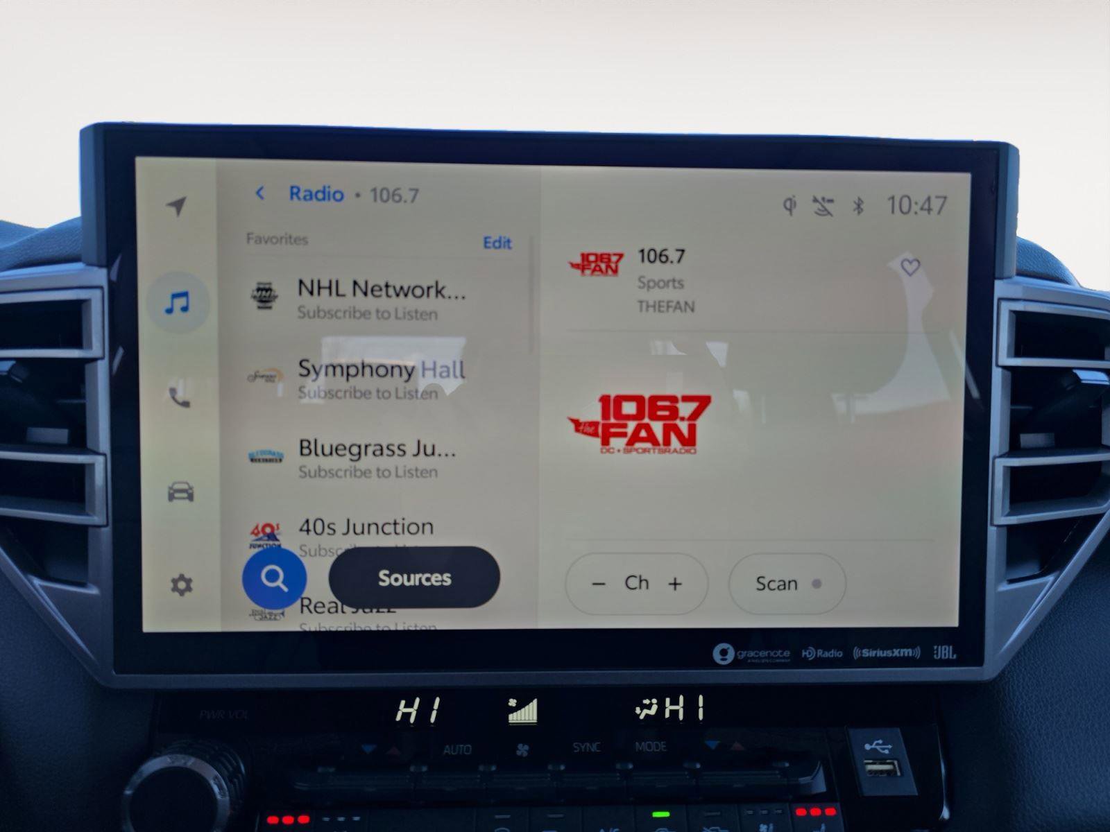 Used 2022 Toyota Tundra Limited image 17