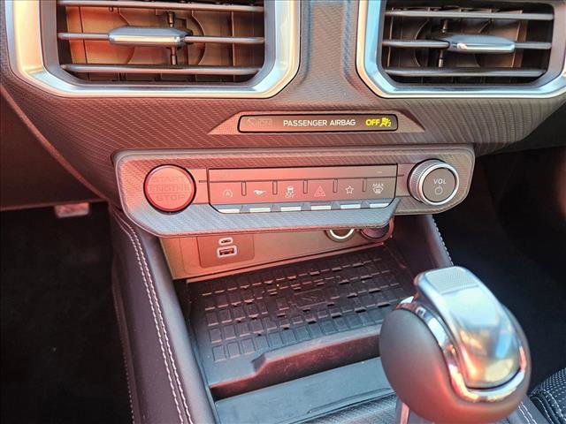 Used 2024 Ford Mustang Premium image 15