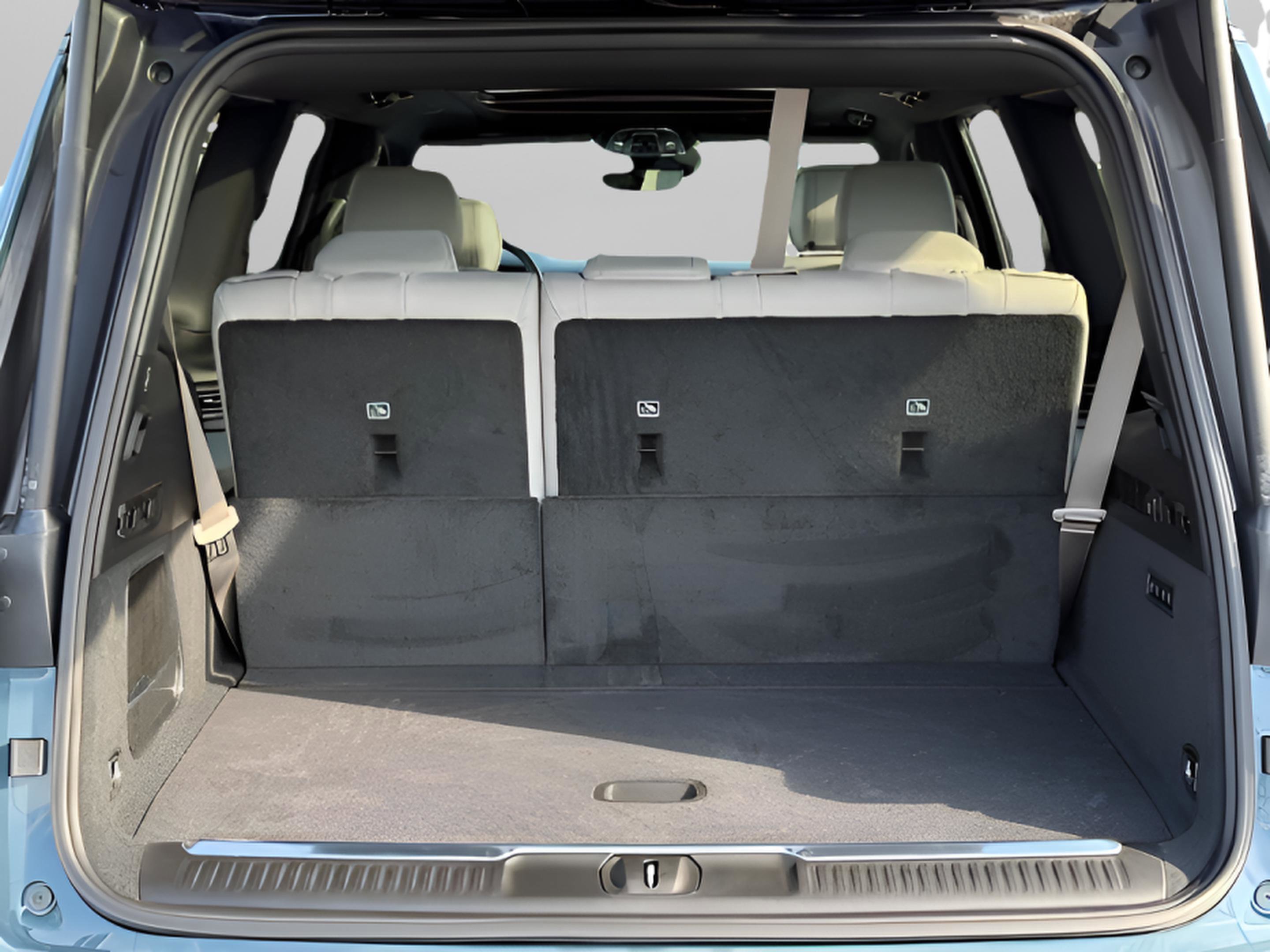 New 2026 Jeep Grand Wagoneer Summit AWD/4WD image 8