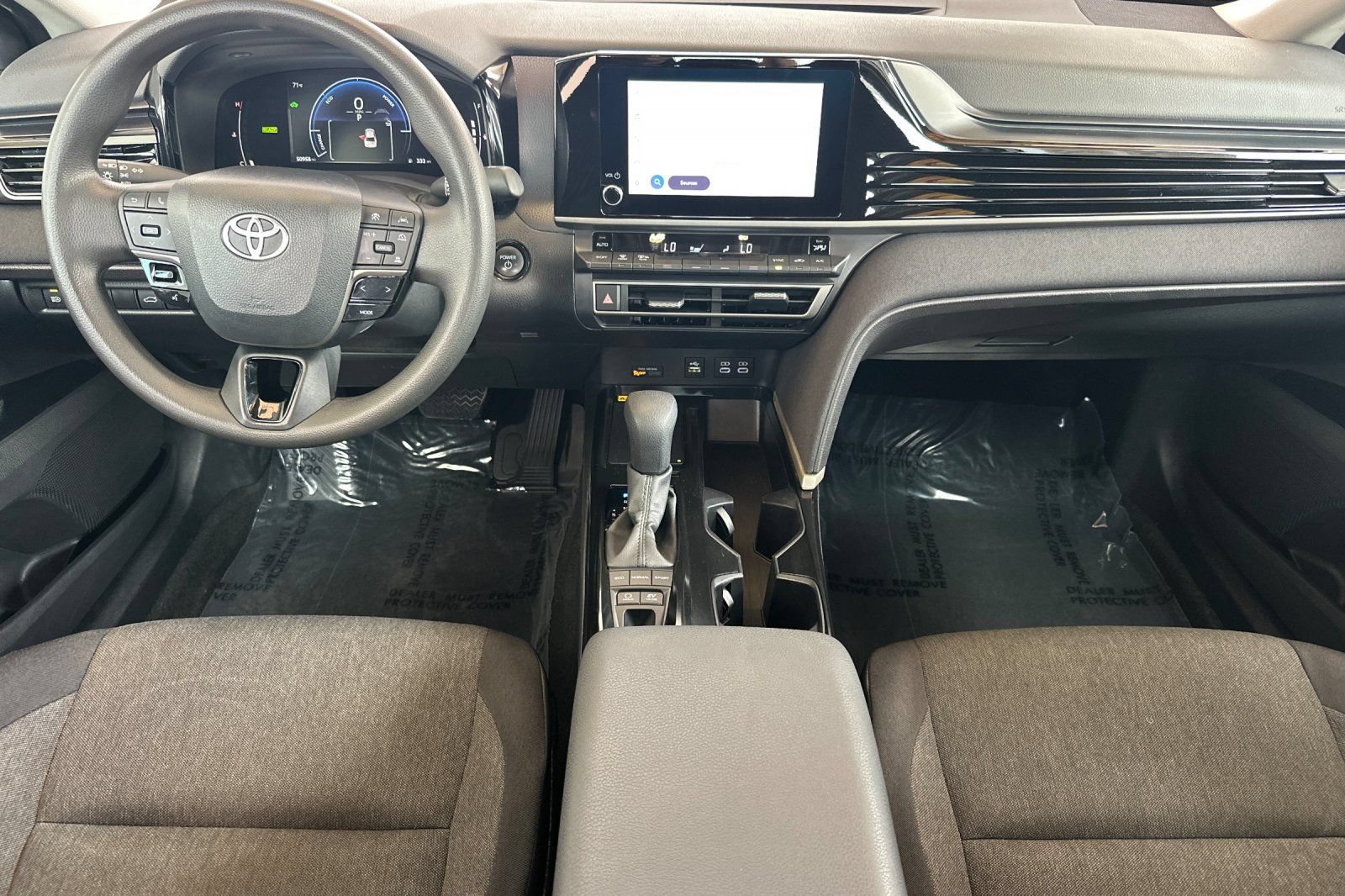 Certified 2025 Toyota Camry LE AWD/4WD image 17