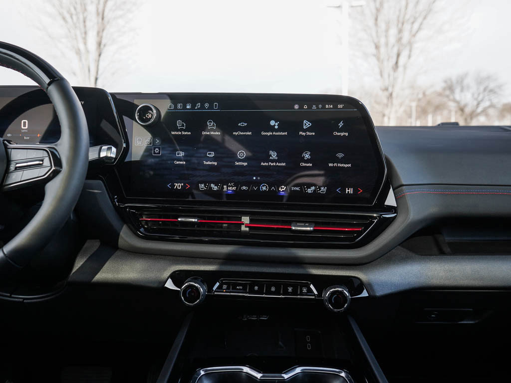 New 2025 Chevrolet Silverado EV RST image 13