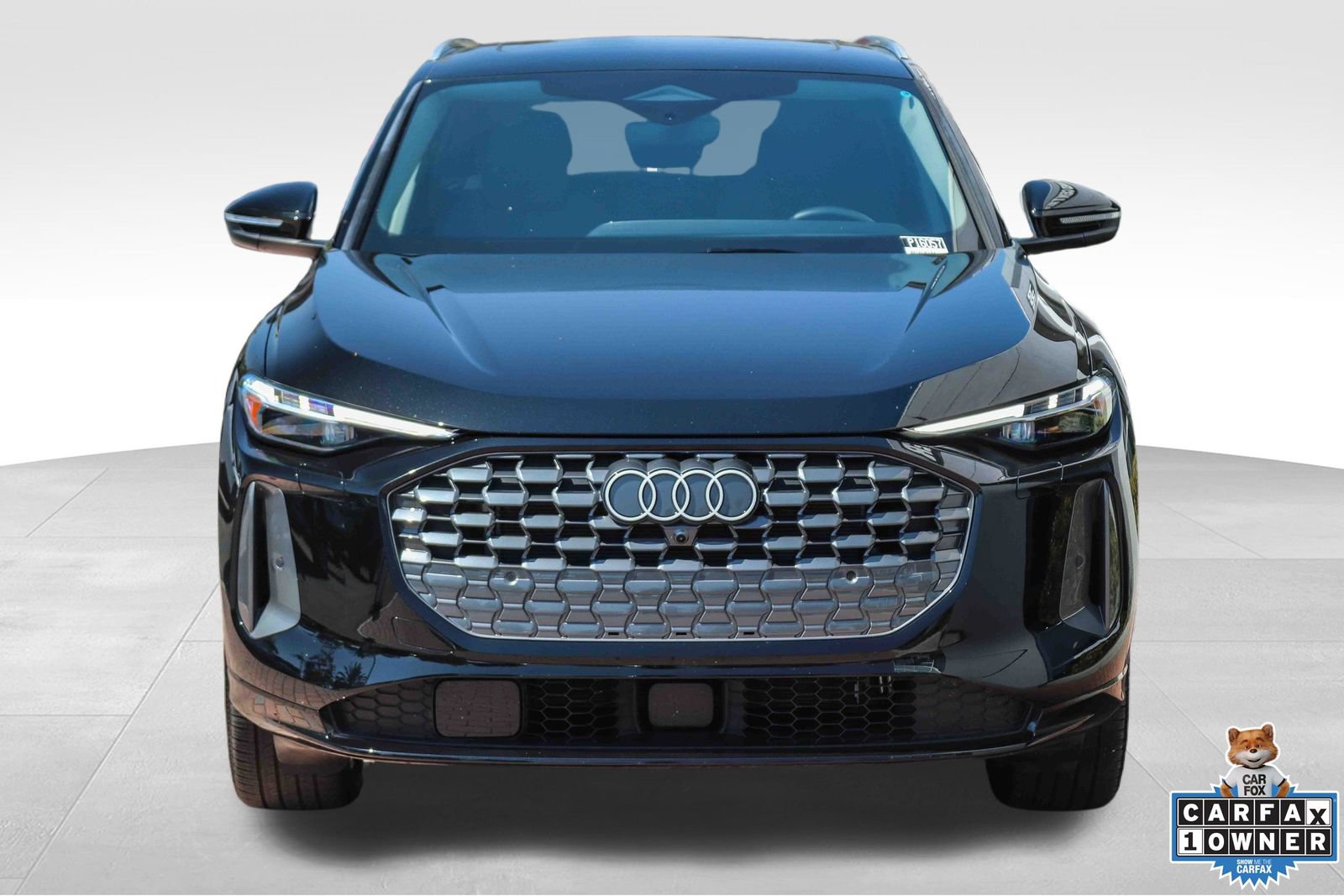 Certified 2025 Audi Q5 Premium Plus w/ Premium Plus AWD/4WD image 2
