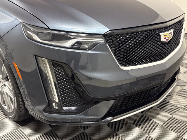 Used 2020 Cadillac XT6 Sport AWD/4WD image 12
