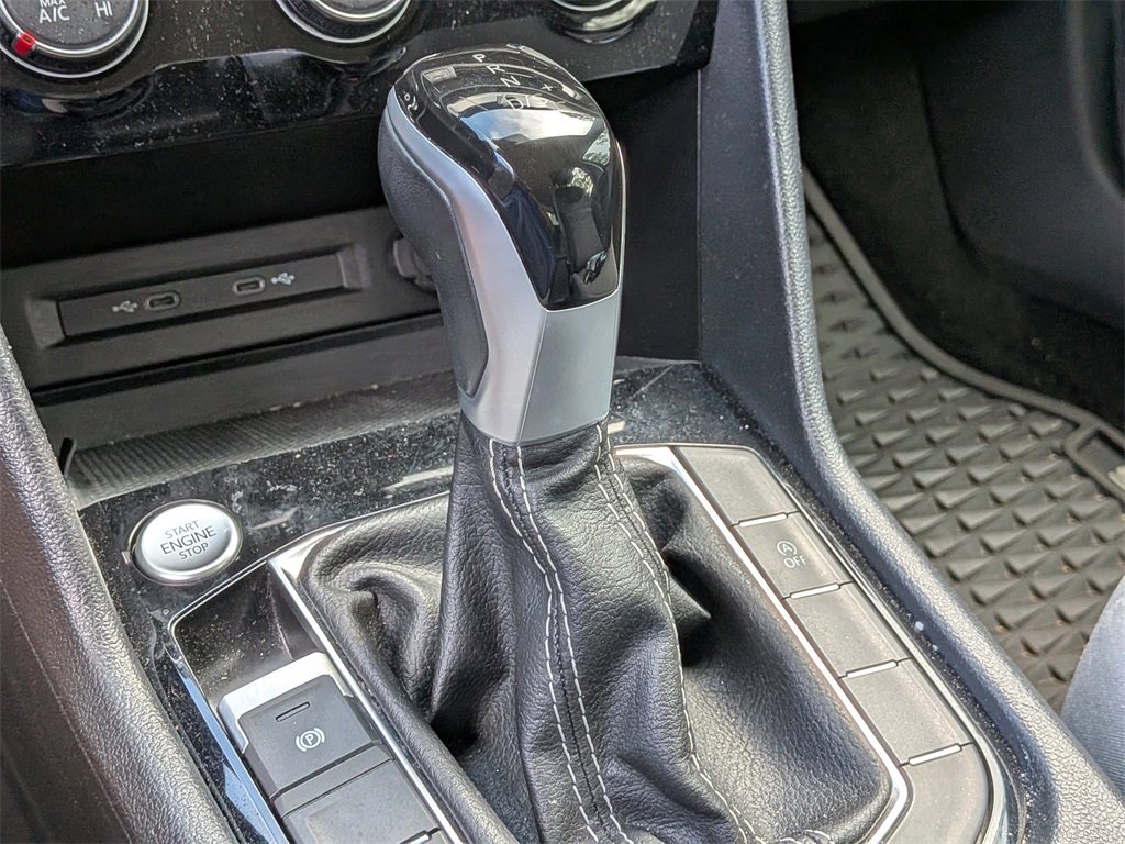 Used 2024 Volkswagen Taos S image 19