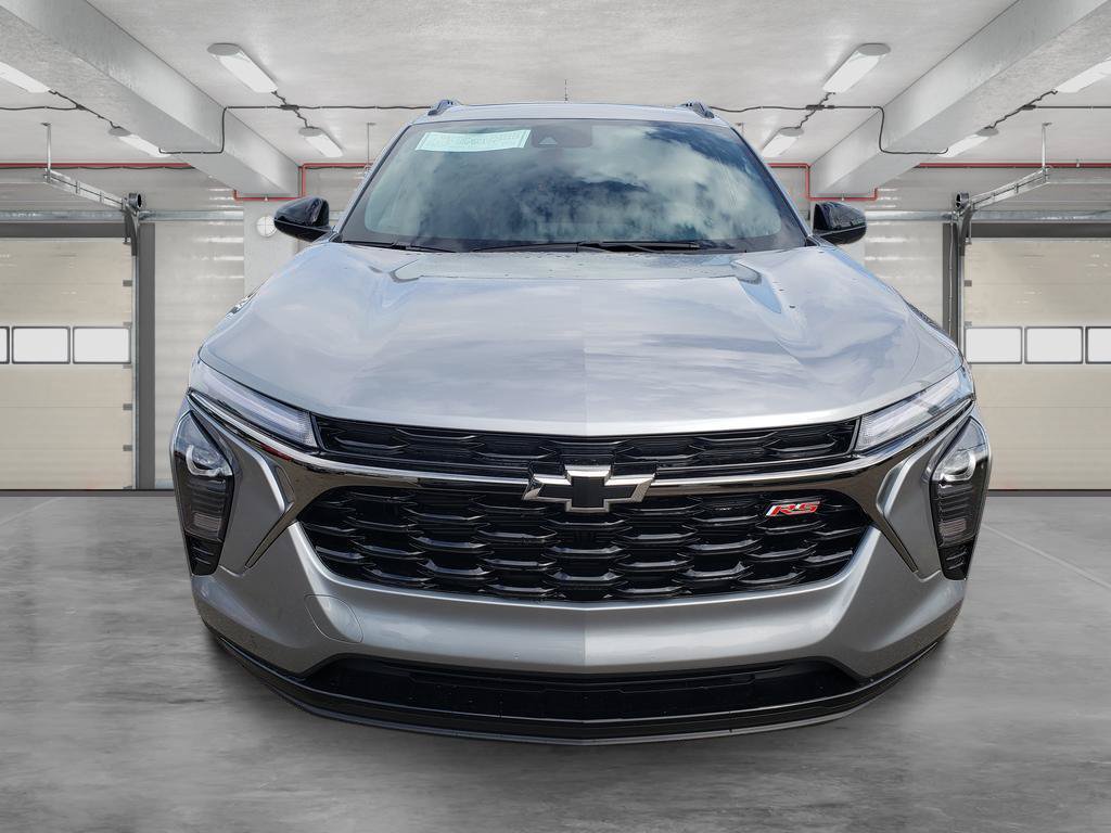 New 2026 Chevrolet Trax RS w/ Sunroof Package FWD image 9