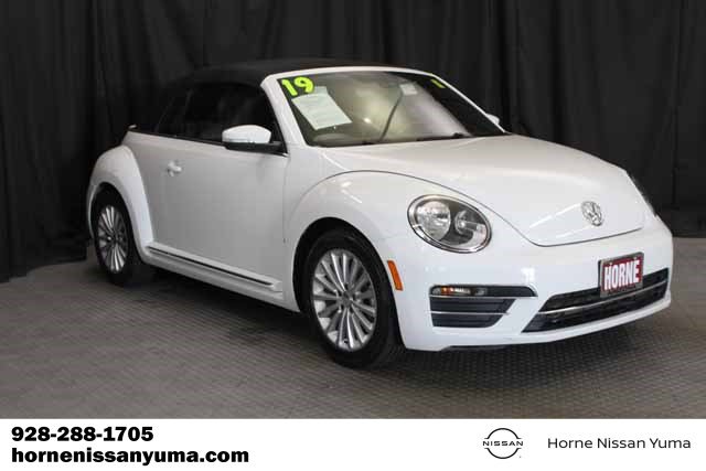 Used 2019 Volkswagen Beetle 2.0T image 1