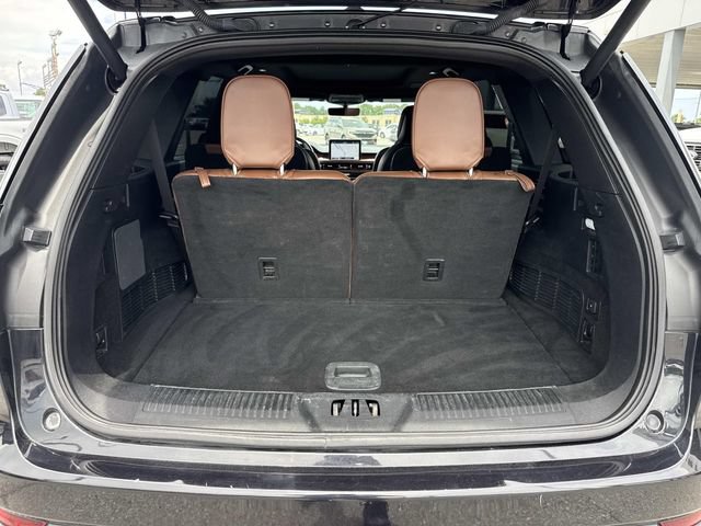 Used 2022 Lincoln Aviator Reserve w/ Equipment Group 201A AWD/4WD image 14
