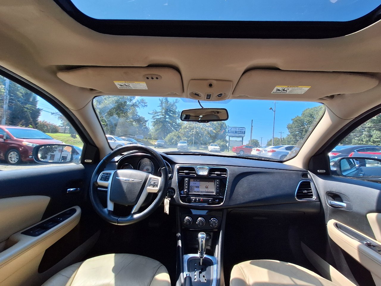 Used 2013 Chrysler 200 Limited w/ Sun/Sound Group image 26