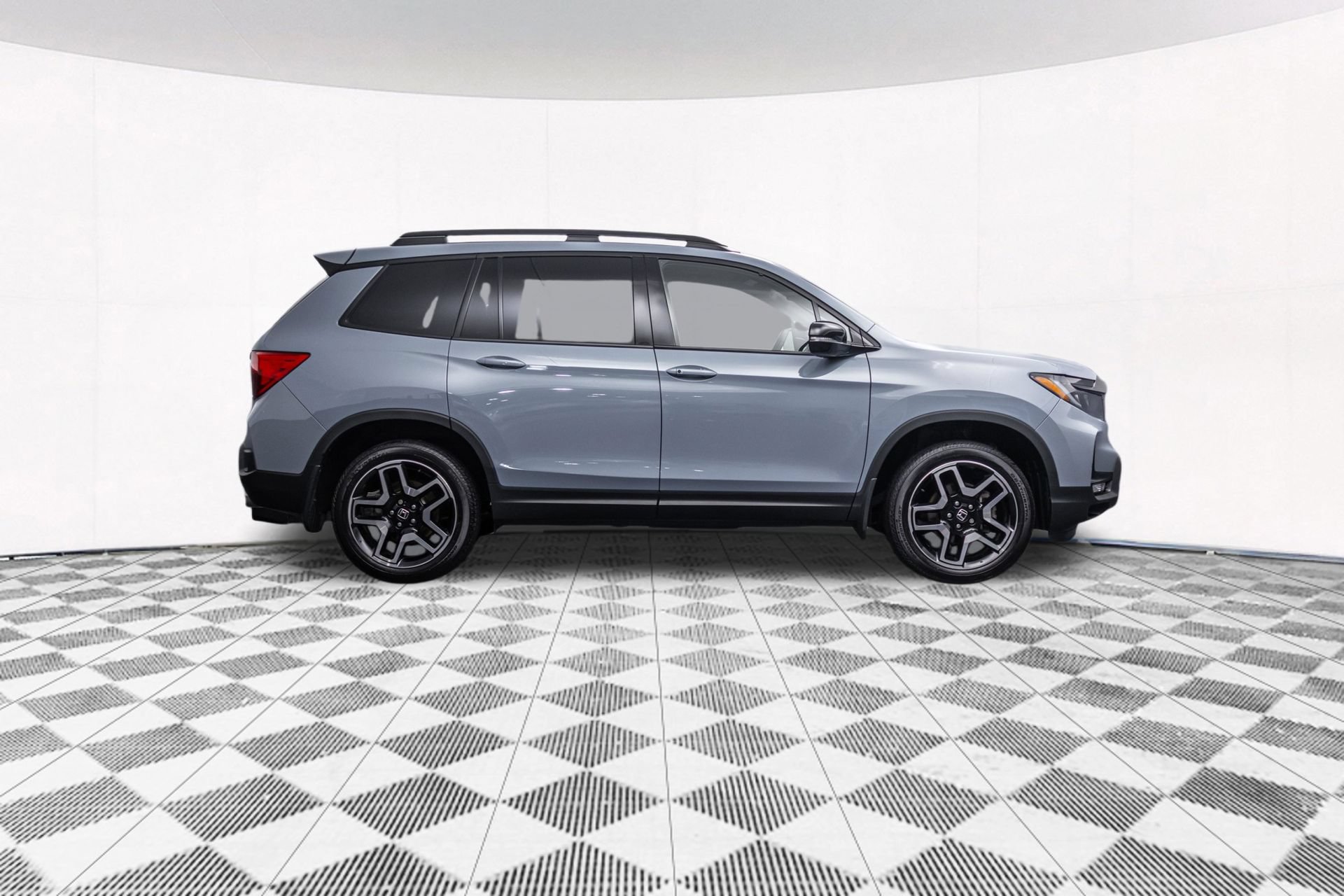 Used 2022 Honda Passport Elite image 12