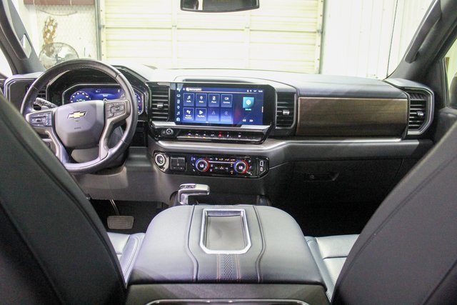 Used 2022 Chevrolet Silverado 1500 High Country w/ Max Trailering Package image 10