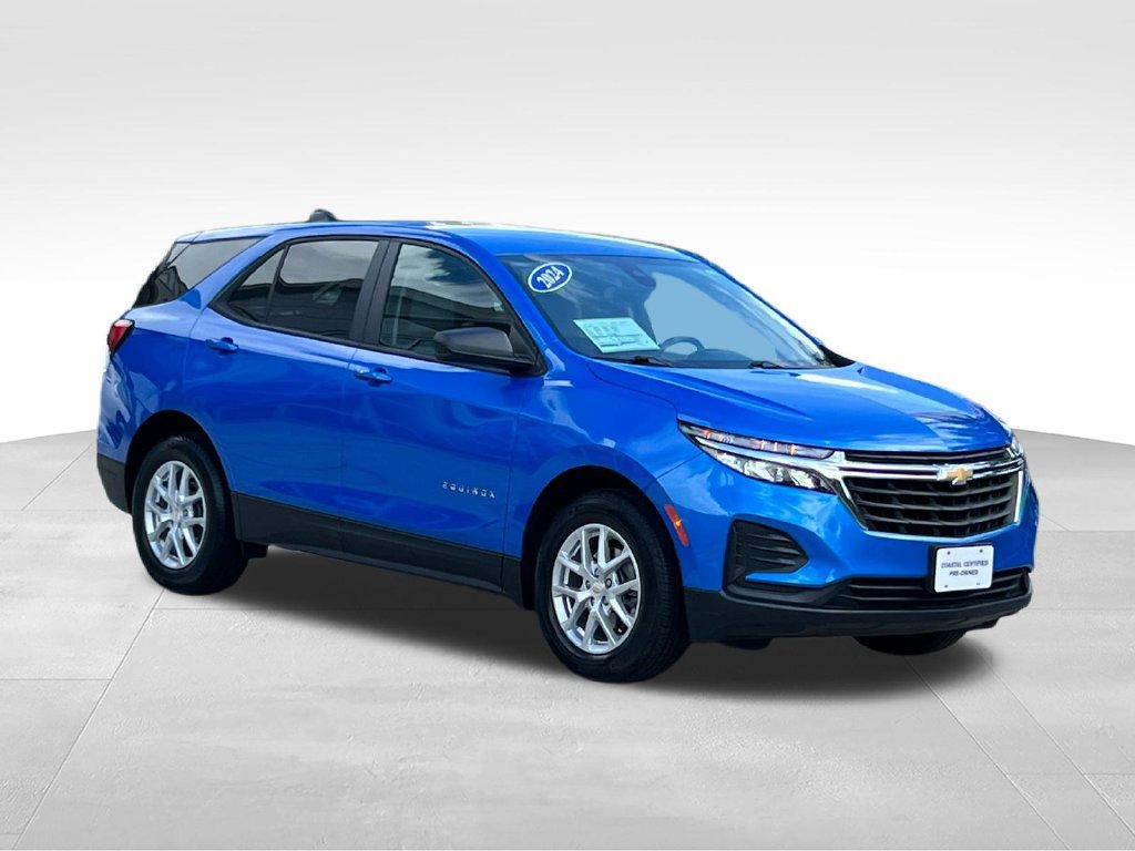 Used 2024 Chevrolet Equinox LS w/ LS Convenience Package FWD image 3