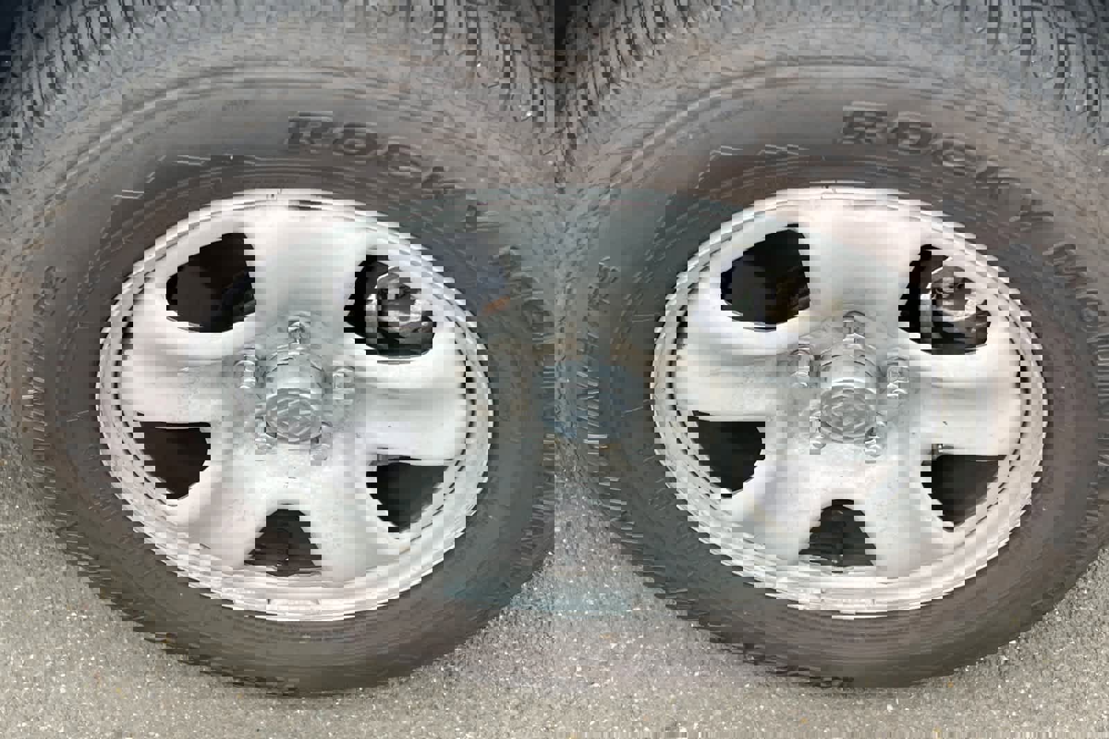 Used 2015 Honda CR-V LX image 12