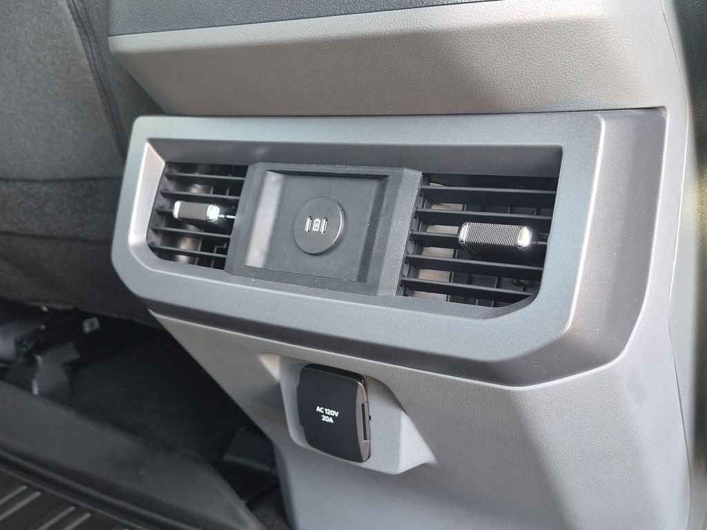 Certified 2026 Ford F250 XLT w/ FX4 Off-Road Package AWD/4WD image 30