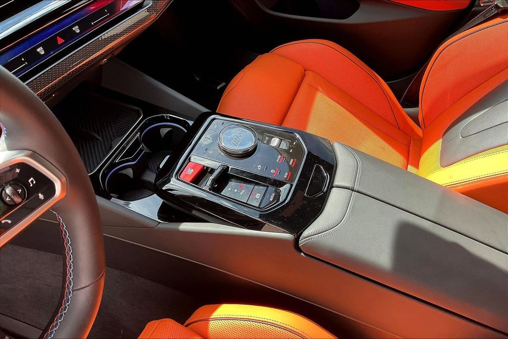 Used 2025 BMW M5 Touring AWD/4WD image 18