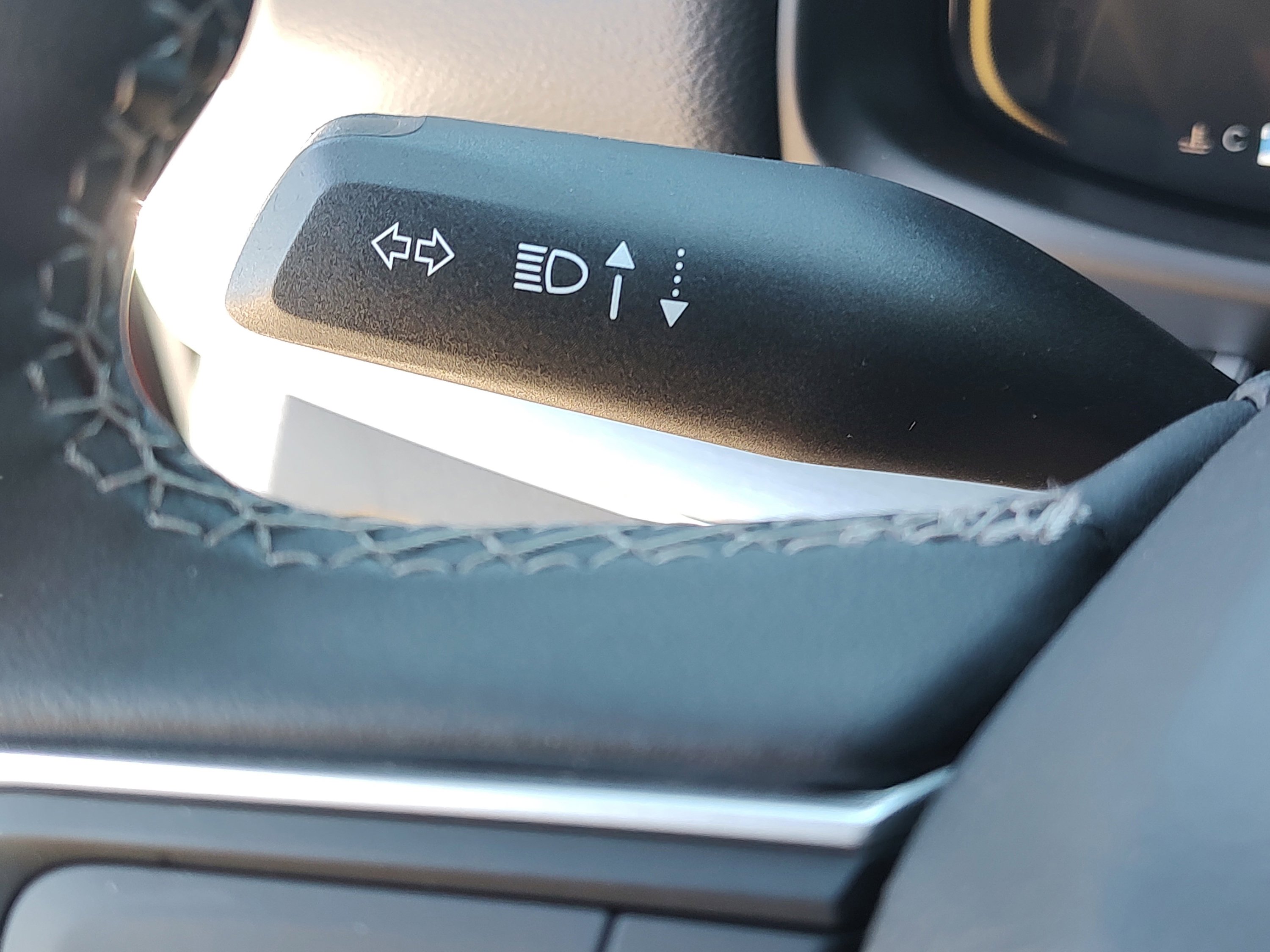 New 2025 Jeep Wagoneer 4WD image 24