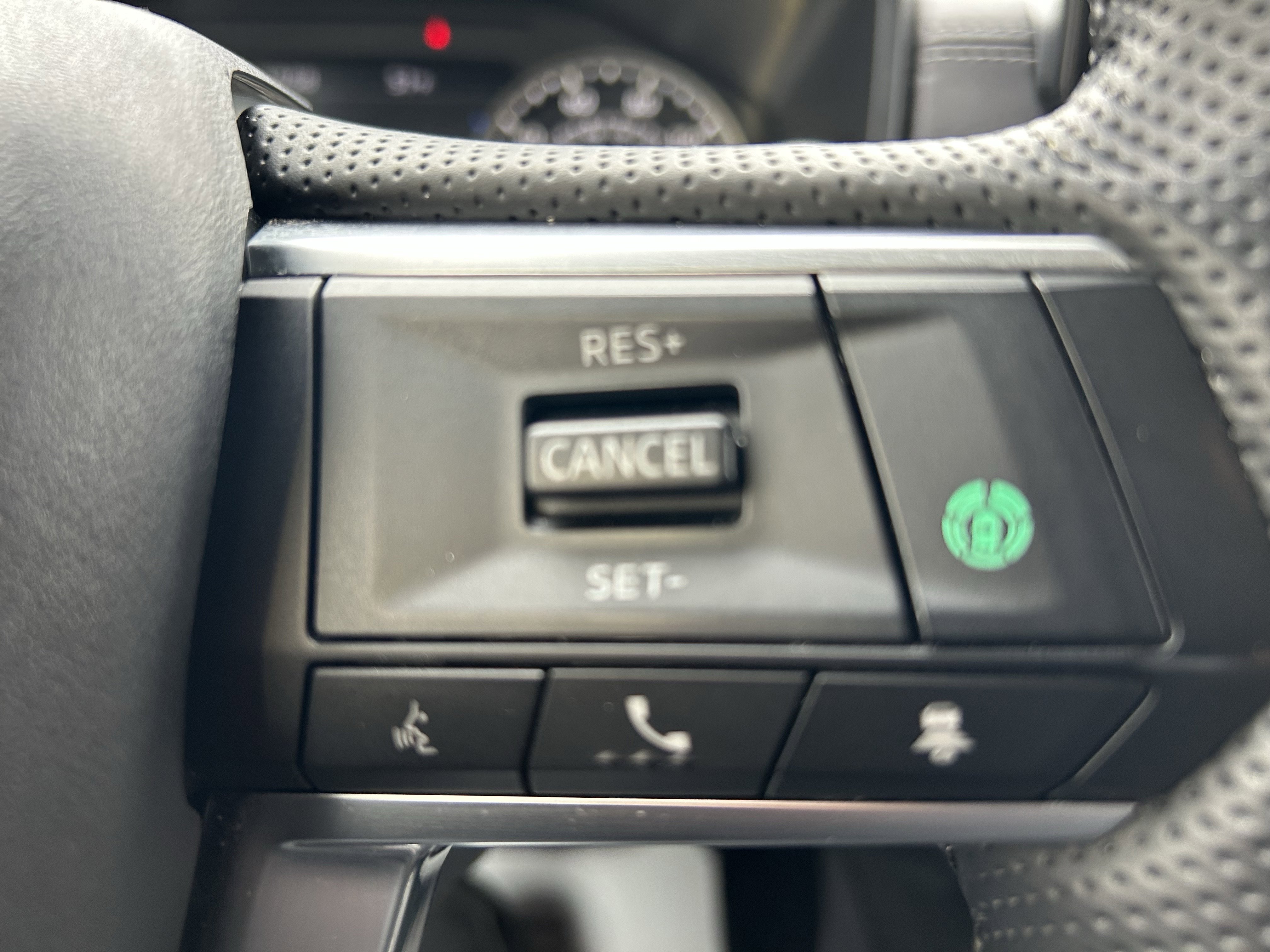 Used 2024 Mitsubishi Outlander SE image 23