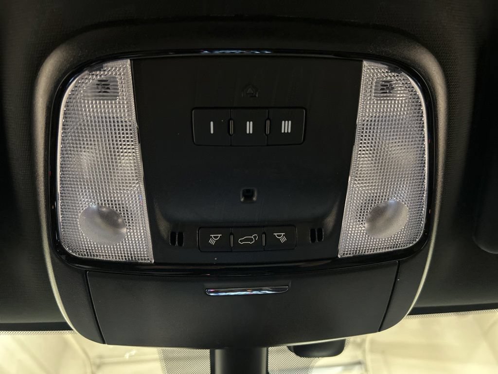 Used 2024 Dodge Durango GT AWD/4WD image 27