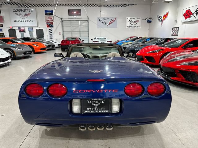 Used 2004 Chevrolet Corvette Convertible w/ Preferred Equipment Group RWD image 19