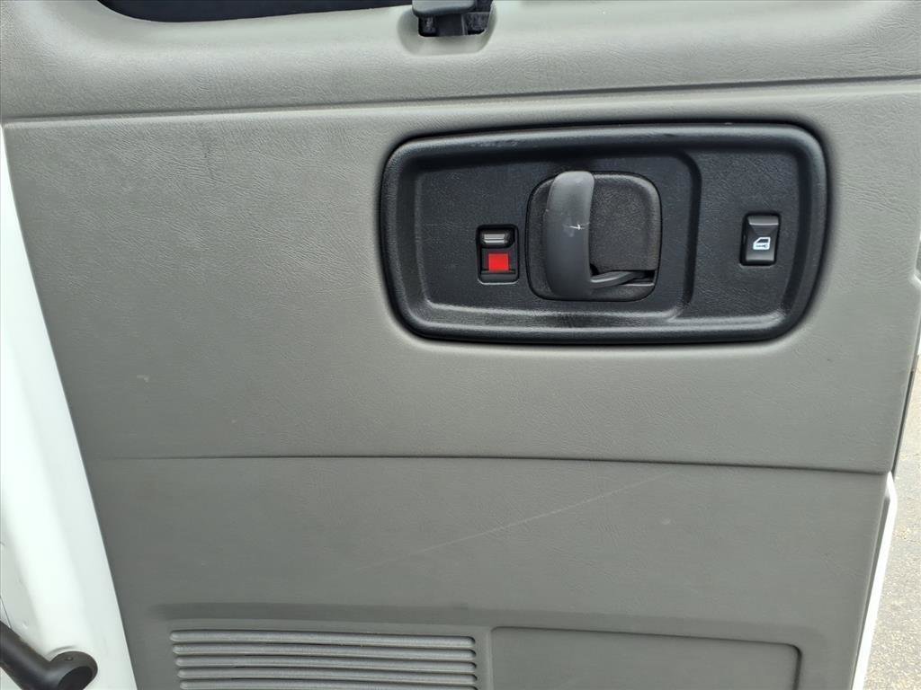 Used 2017 Chevrolet Express 3500 LT w/ LT Preferred Equipment Group image 15