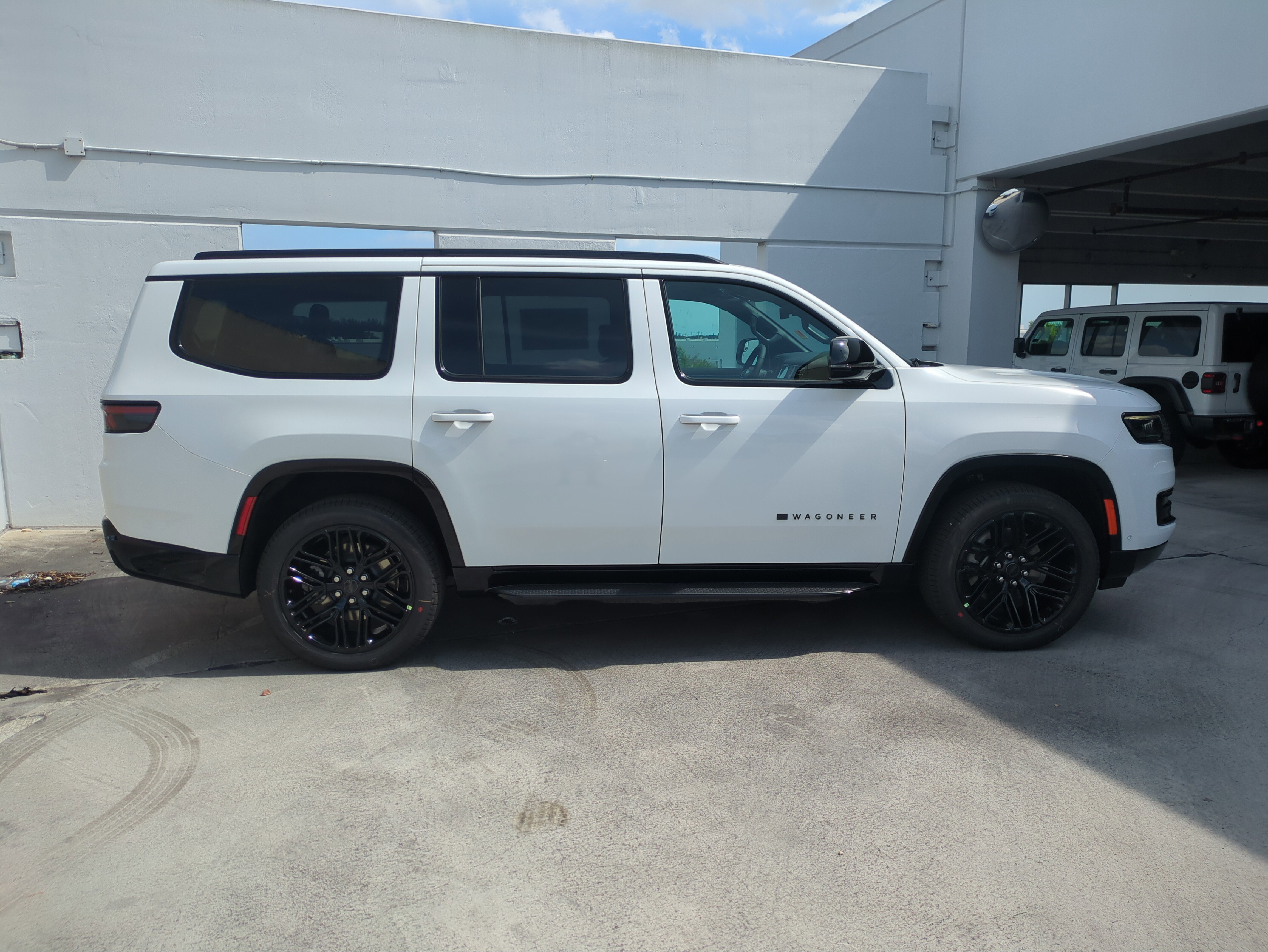 New 2025 Jeep Wagoneer Series II w/ Premium Group I image 4