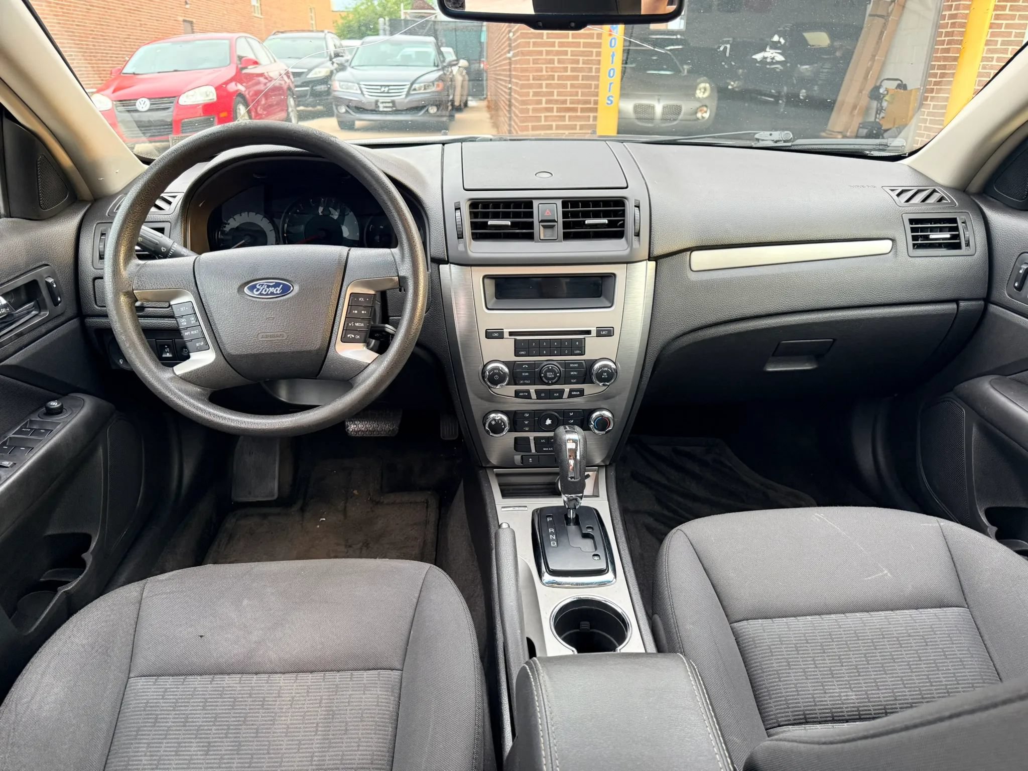 Used 2010 Ford Fusion SE FWD image 7