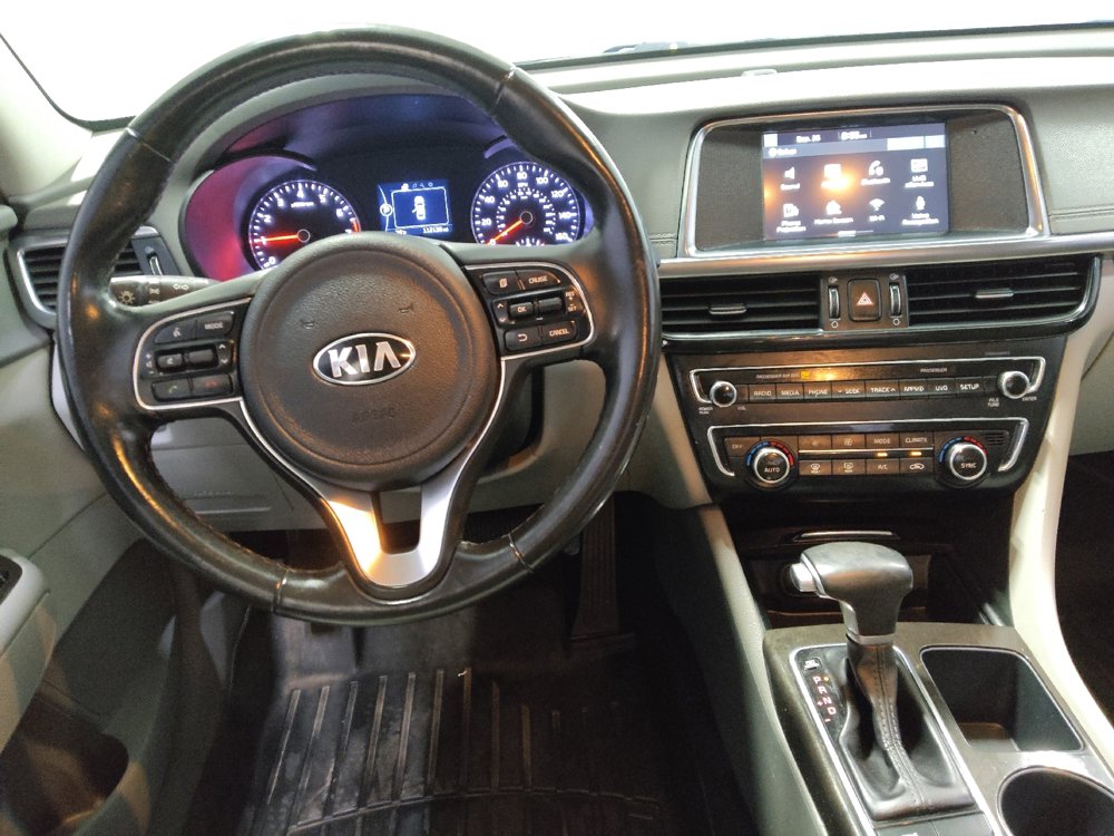 Used 2018 Kia Optima EX image 22