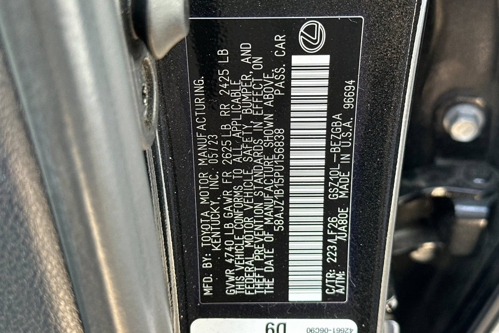 Used 2023 Lexus ES 350 F Sport w/ Accessory Package (Z2) FWD image 40